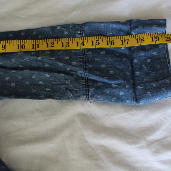 Anthropologie Cloth & Stone Chambray Button Down Print Shirt Size M Denim - Picture 11 of 11